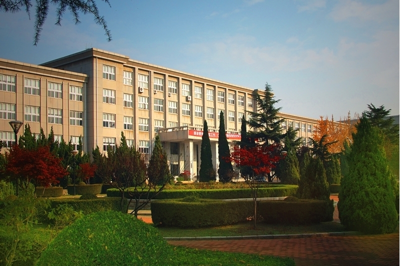 东北财经大学