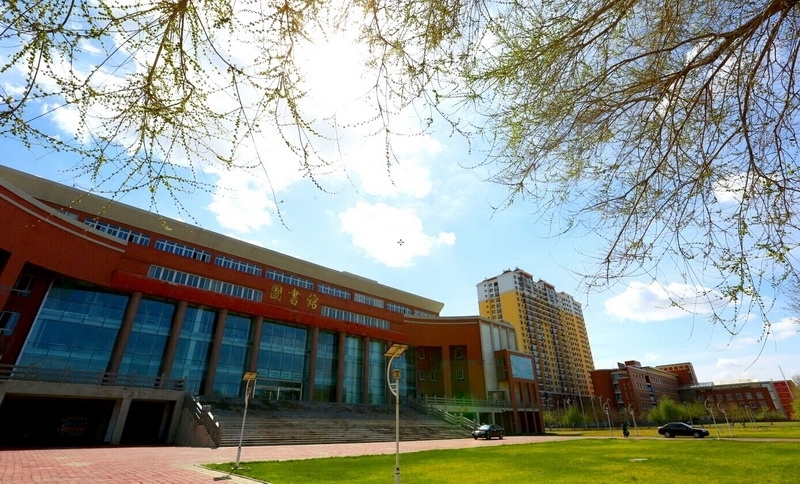 新疆农业职业技术学院